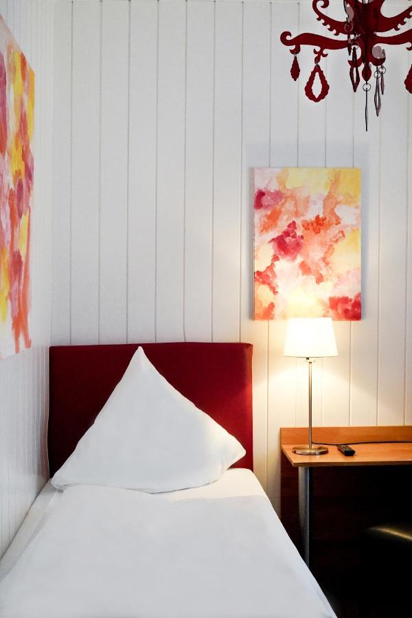 Hotel Im Kupferkessel Cologne Luaran gambar