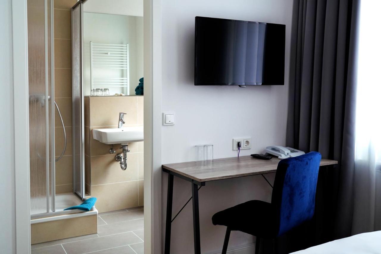 Hotel Im Kupferkessel Cologne Luaran gambar