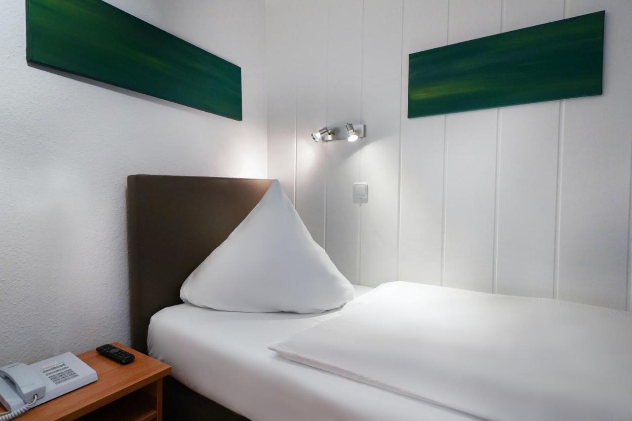 Hotel Im Kupferkessel Cologne Luaran gambar