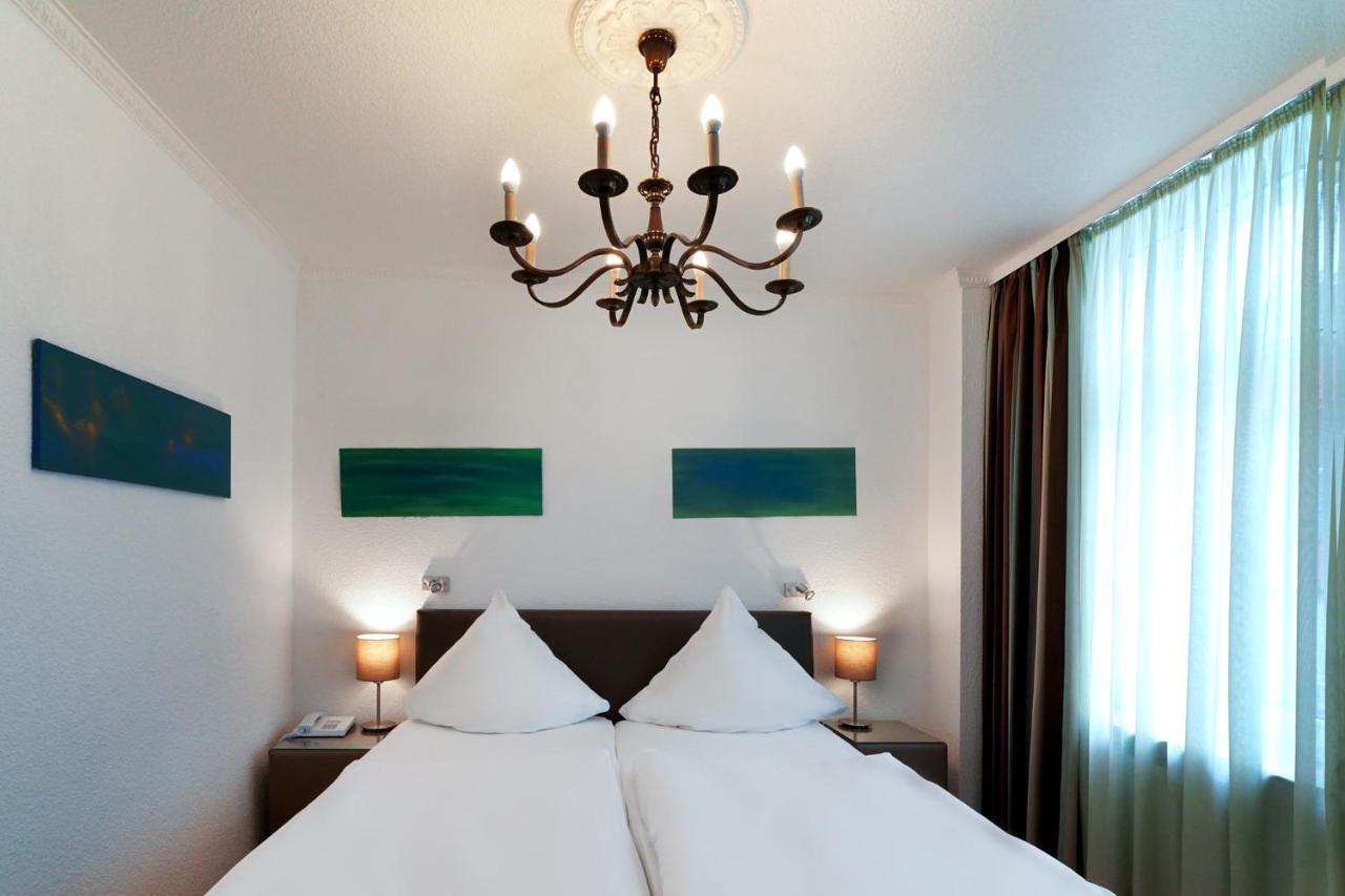 Hotel Im Kupferkessel Cologne Luaran gambar